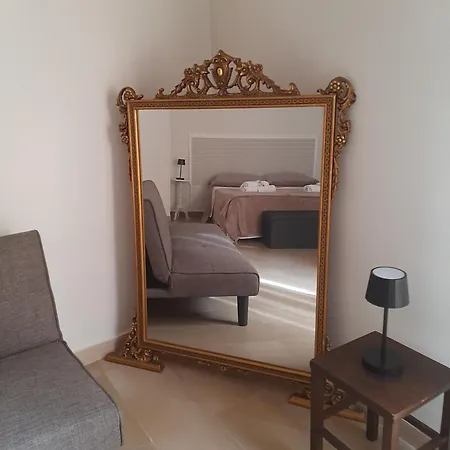 La Luna Nel Cortile Bed & Breakfast Serradifalco